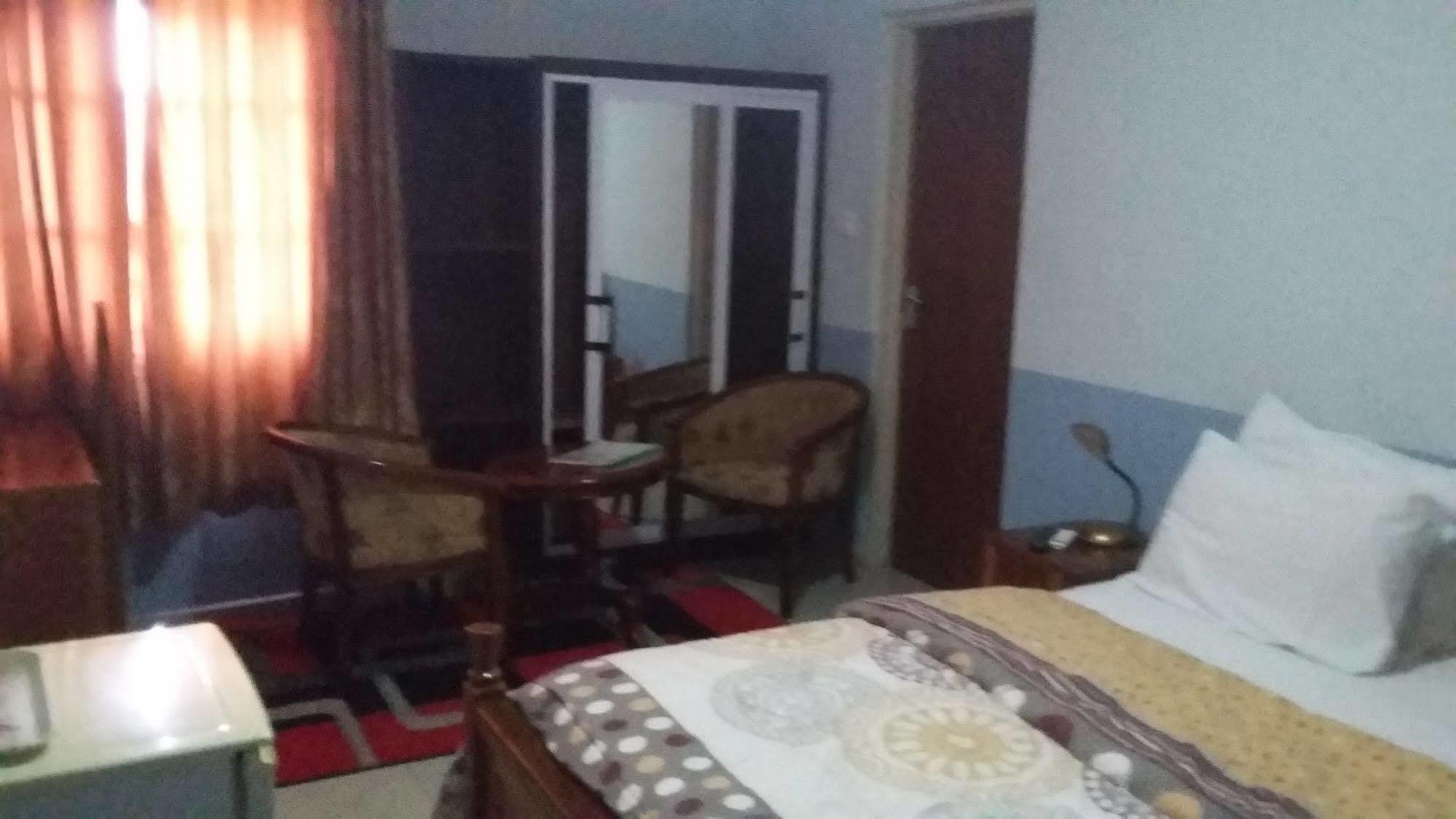 Bella Luxury Hotell Accra Eksteriør bilde